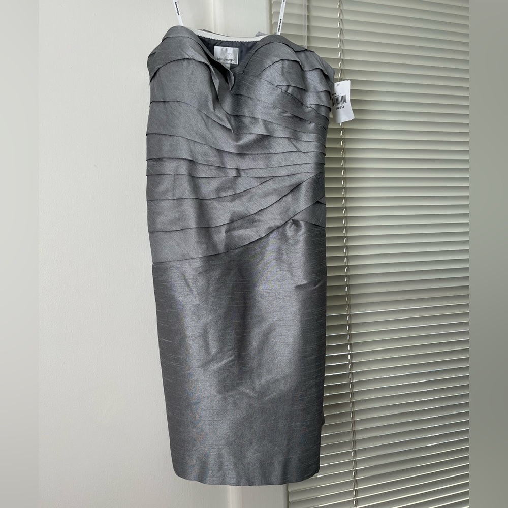 Donna Morgan Formal Silver/Grey Strapless Dress, size 14, NWT